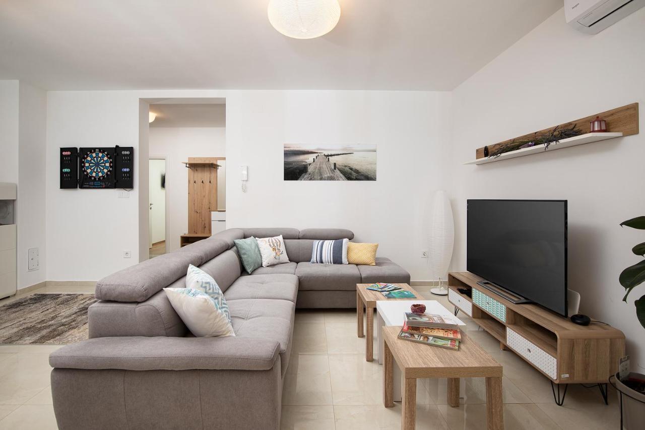 Apartment J&E Medulin Bagian luar foto